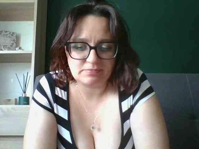 sensualParis webcam
