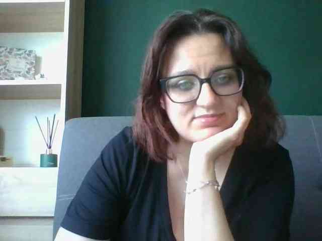 sensualParis webcam
