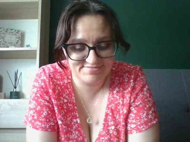 sensualParis webcam