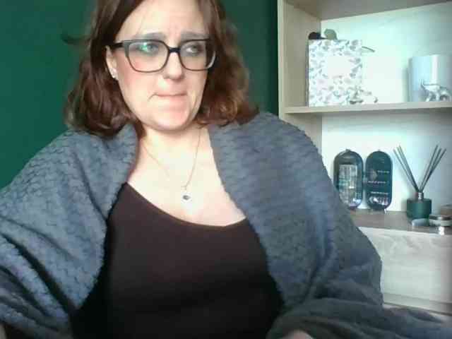 sensualParis webcam