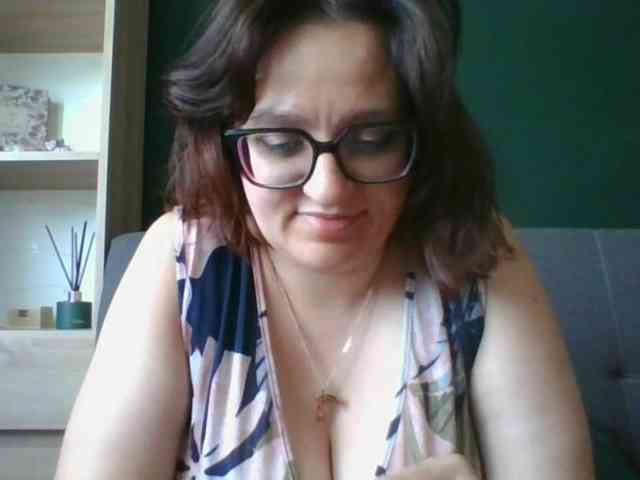 sensualParis webcam