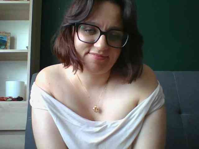 Model: sensualParis