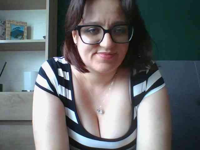 sensualParis webcam