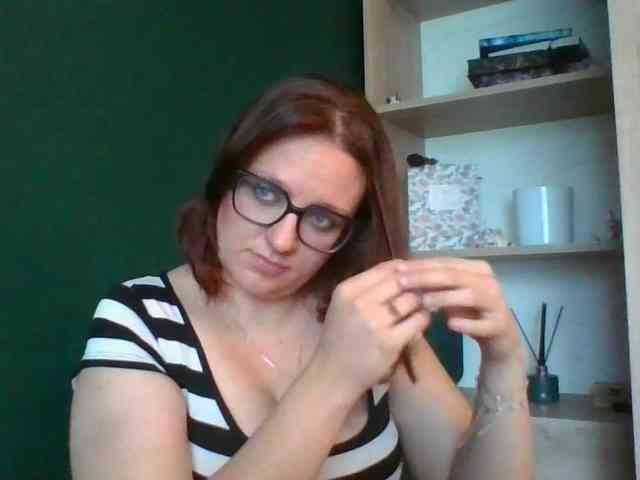 sensualParis webcam