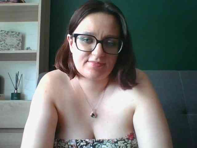 sensualParis webcam