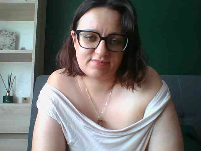 sensualParis webcam