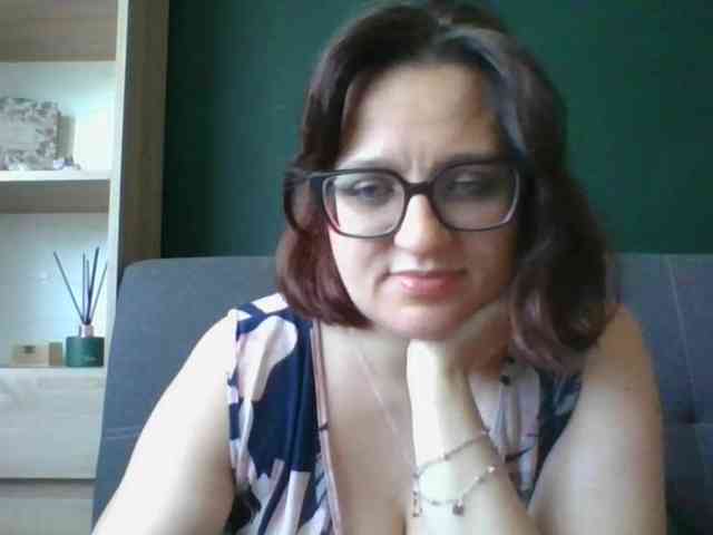 sensualParis webcam