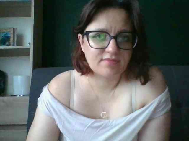 sensualParis webcam