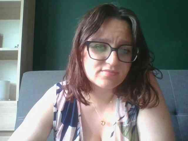sensualParis webcam