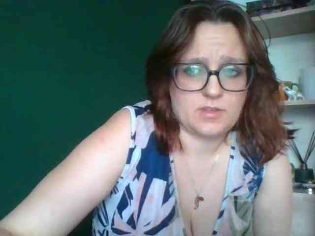 Model: sensualParis