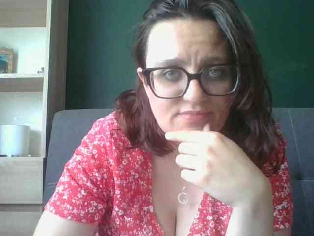 sensualParis webcam