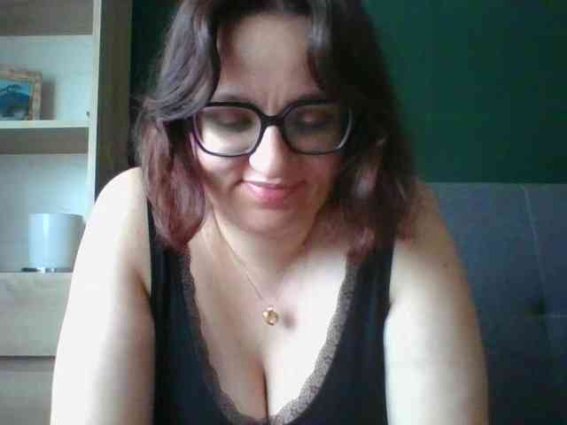 sensualParis webcam