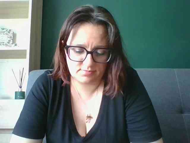 sensualParis webcam