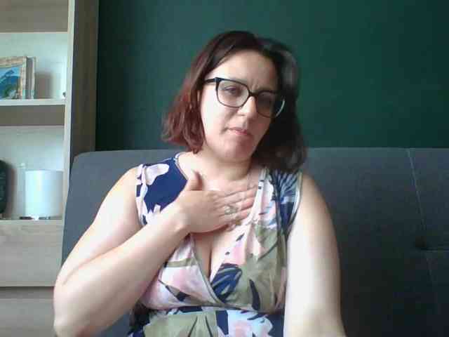 sensualParis webcam