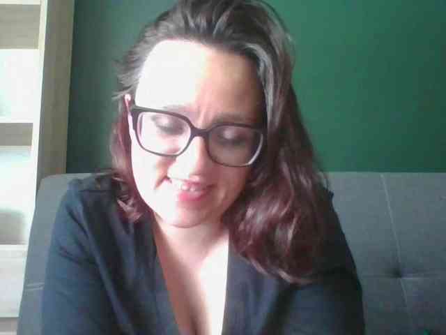 sensualParis webcam