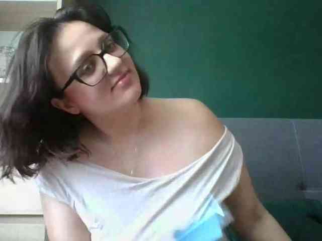 sensualParis webcam