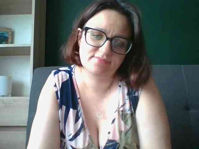 sensualParis webcam