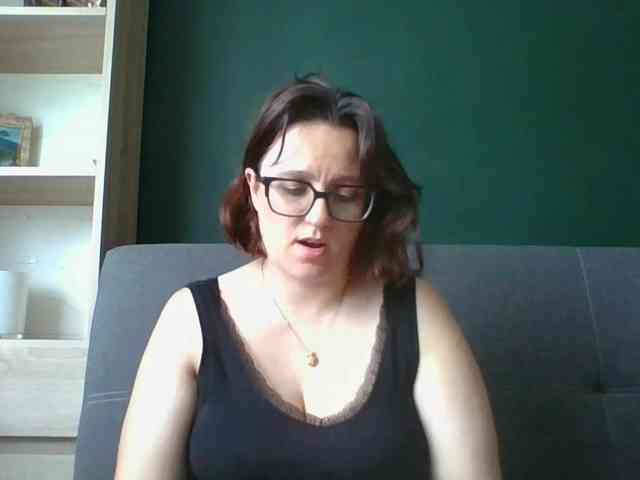 sensualParis webcam