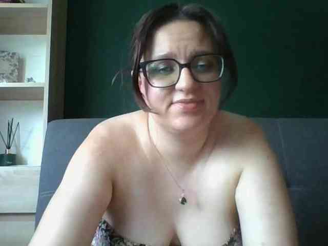Model: sensualParis