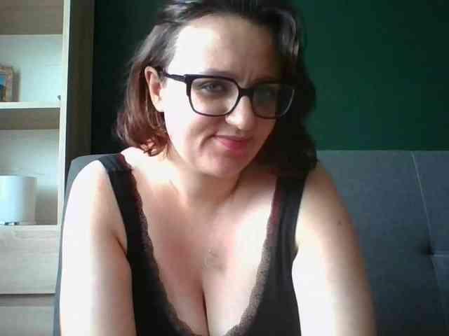 sensualParis webcam