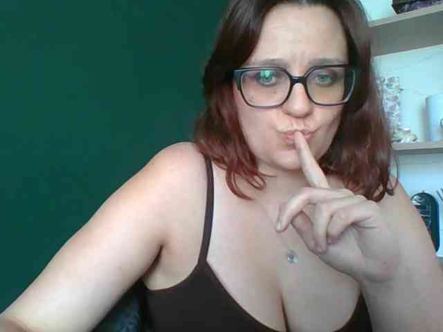 sensualParis webcam