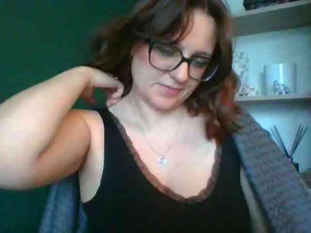sensualParis webcam