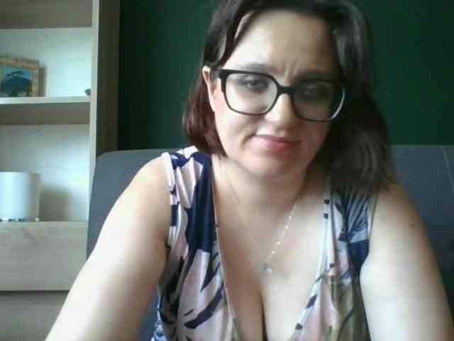 sensualParis webcam