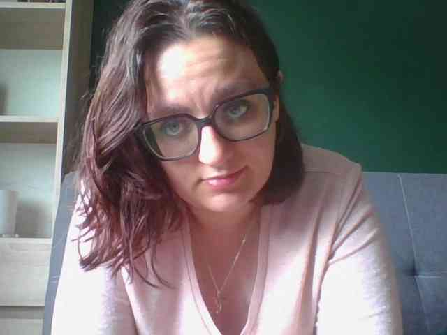 sensualParis webcam