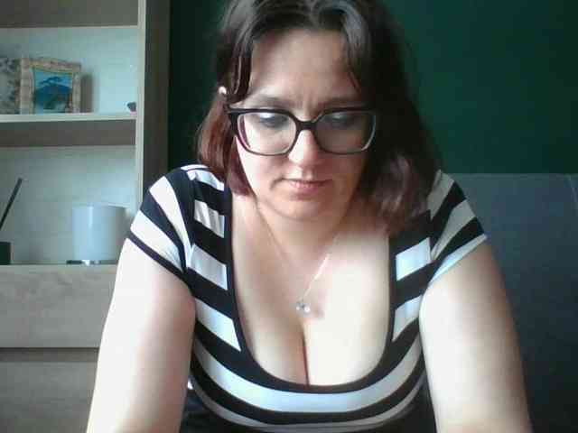 Model: sensualParis