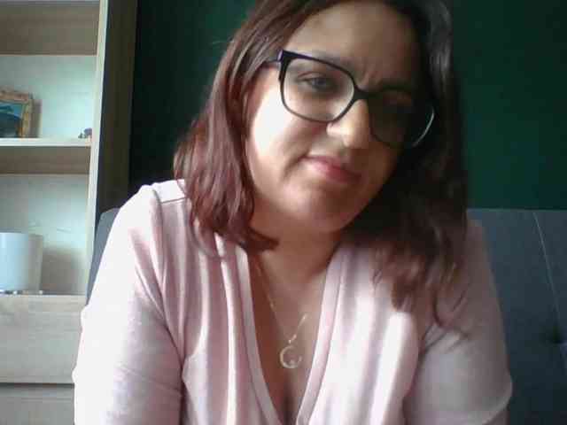 sensualParis webcam