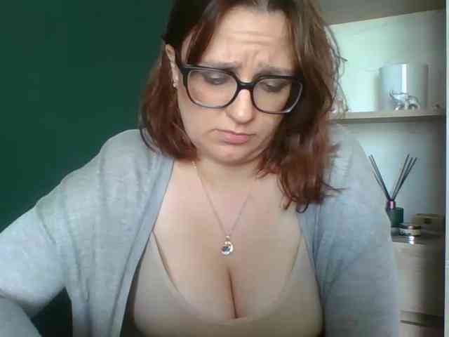 sensualParis webcam