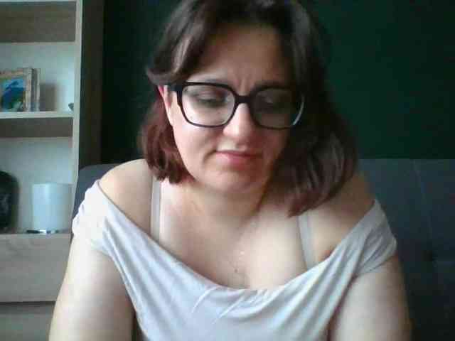 sensualParis webcam