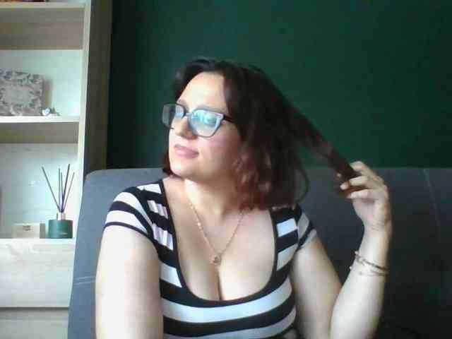 sensualParis webcam