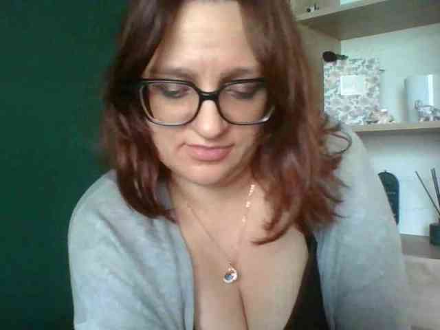 sensualParis webcam