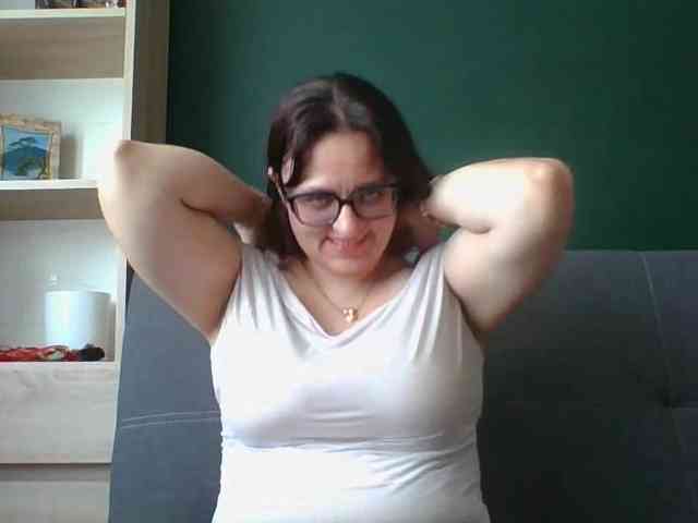 Model: sensualParis