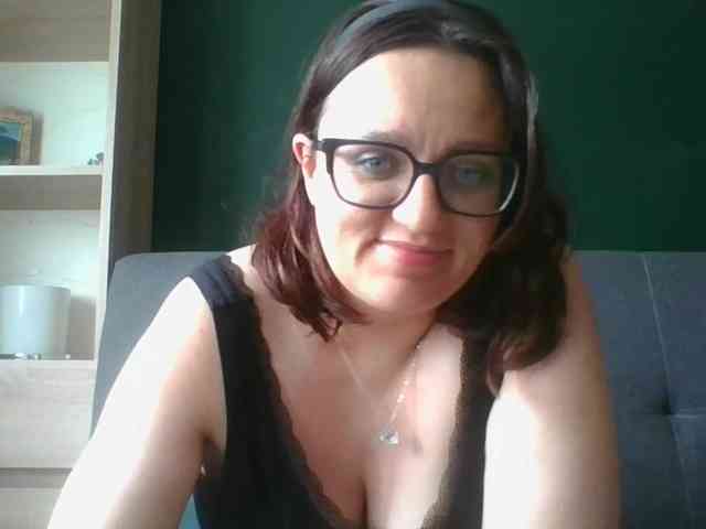 Model: sensualParis