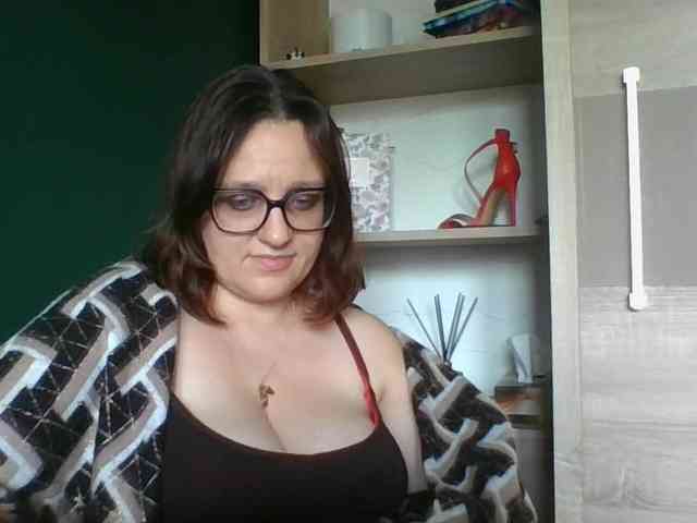 sensualParis webcam