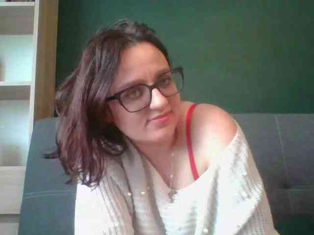 sensualParis webcam