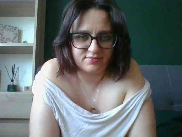 sensualParis webcam
