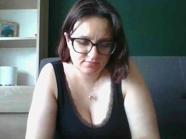 sensualParis webcam