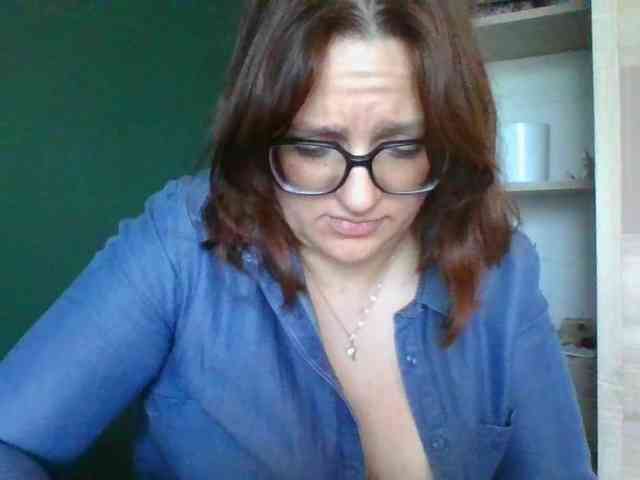 sensualParis webcam