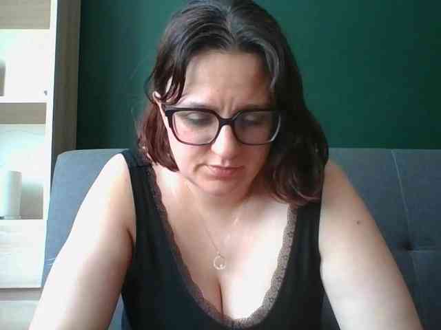 sensualParis webcam