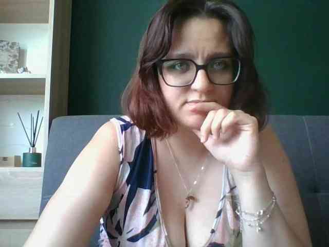 sensualParis webcam