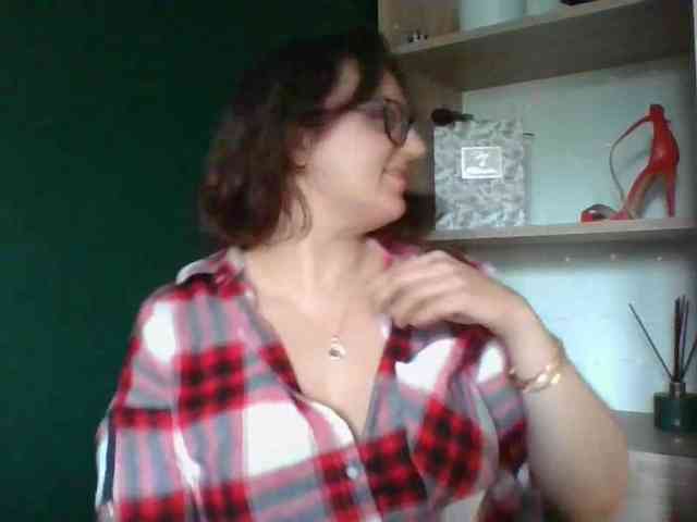 sensualParis webcam