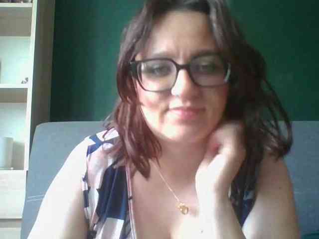 Model: sensualParis