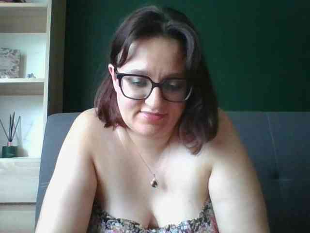 sensualParis webcam