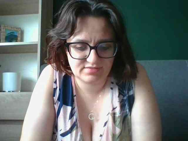 sensualParis webcam