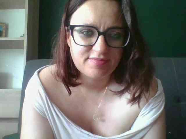 sensualParis webcam