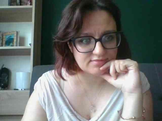 sensualParis webcam