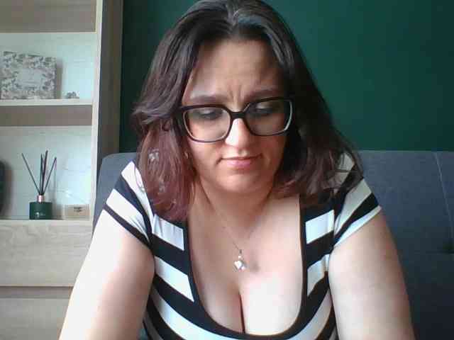 sensualParis webcam